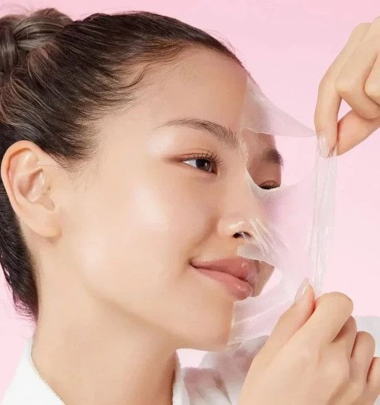 Колагенова нічна маска-плівка Medicube Collagen Night Wrapping Mask 75 мл 117803 фото