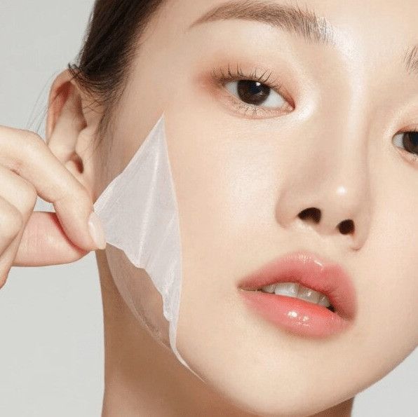 Колагенова нічна маска-плівка Medicube Collagen Night Wrapping Mask 75 мл 117803 фото